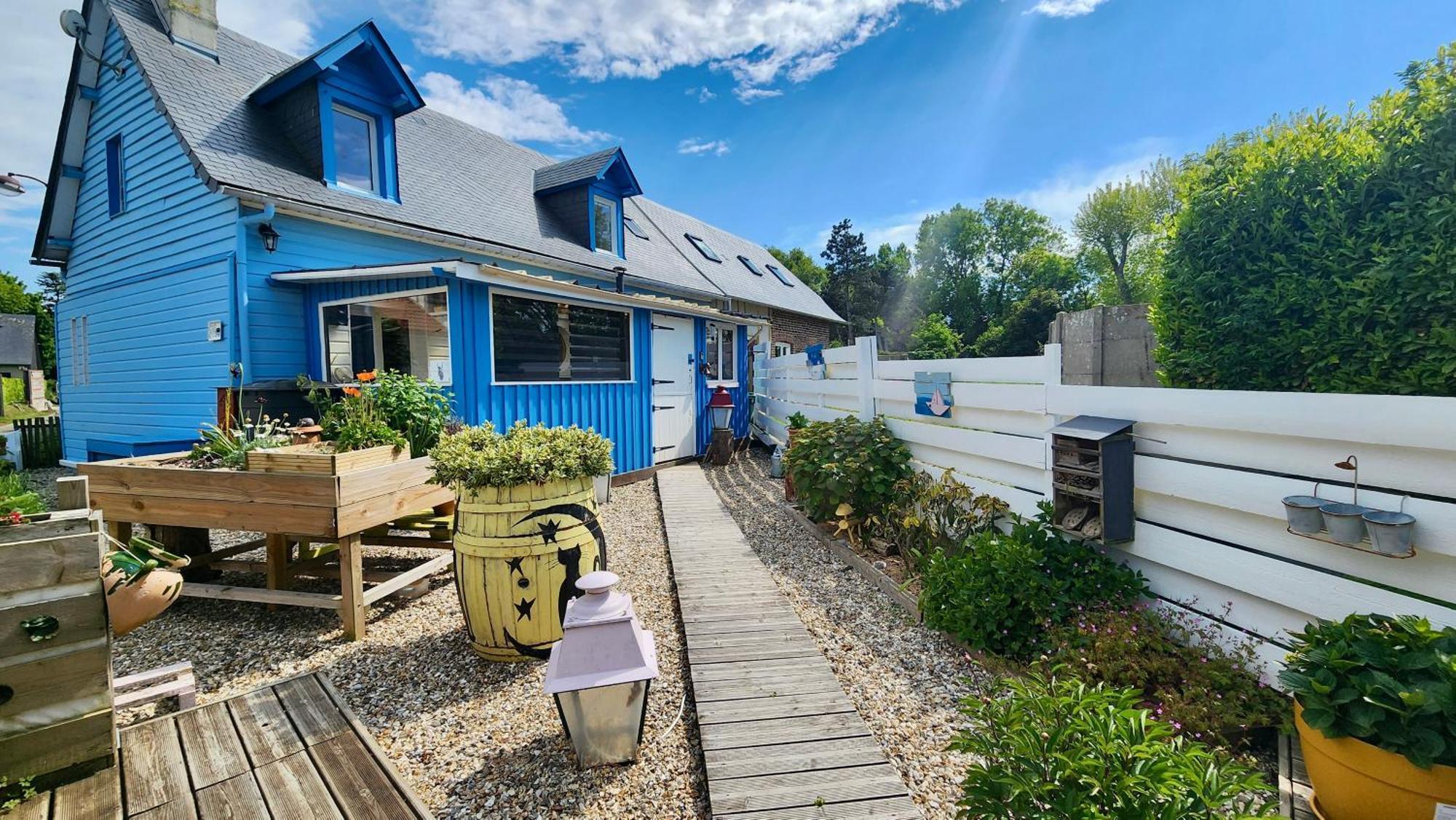 La Petite Maison En Bois Bleue Quiberville Екстер'єр фото